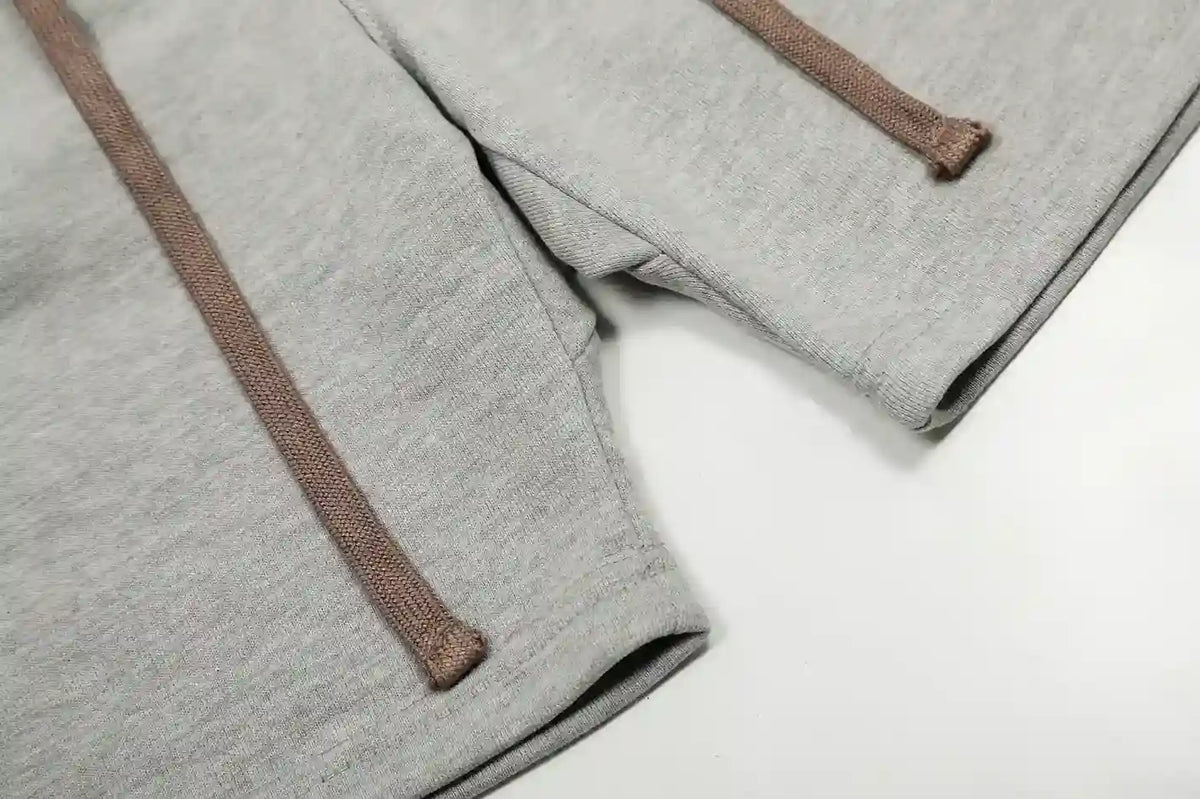 Fear of God Essentials Shorts – Light Grey Fleece