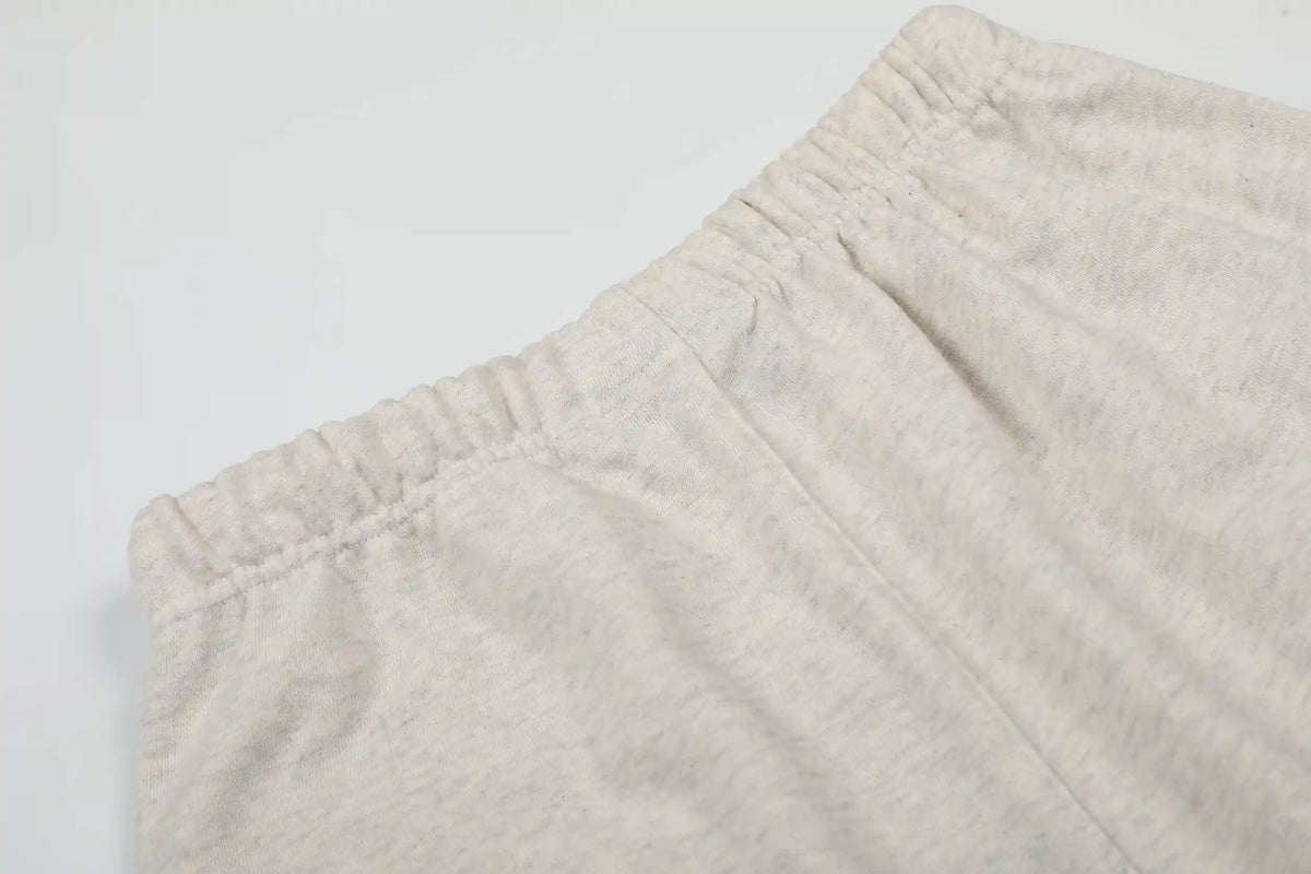Fear of God Essentials Shorts – Cream Fleece
