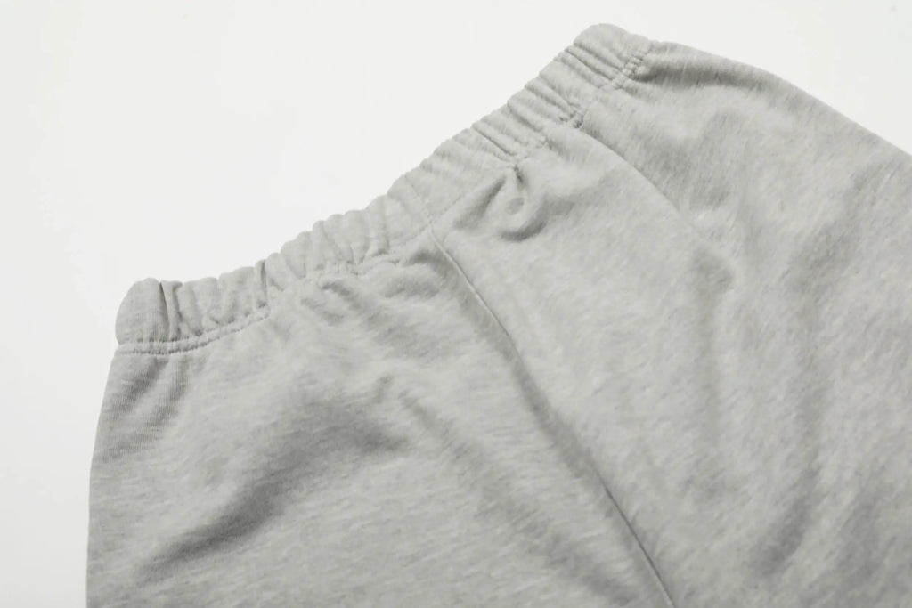 Fear of God Essentials Shorts – Light Grey Fleece