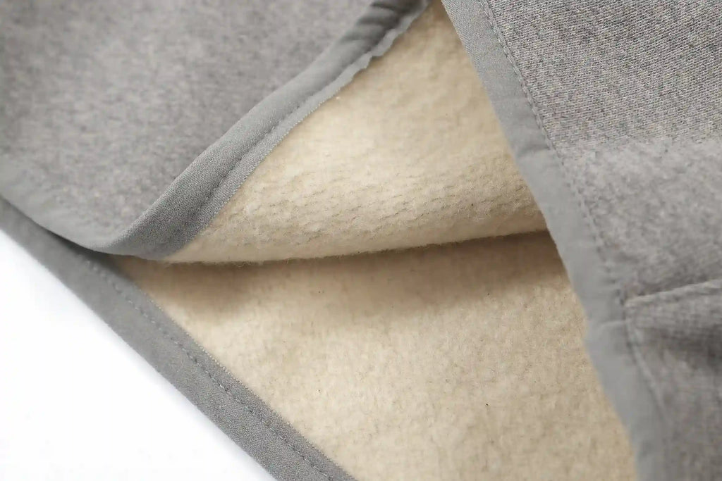 Essentials Dark Heather Oatmeal Core Fleece Shorts – Fear of God